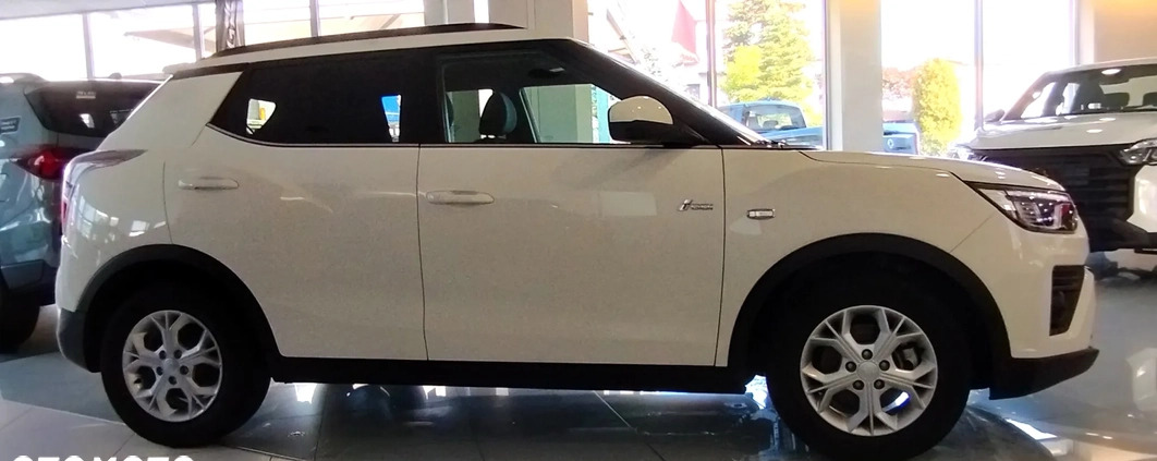 SsangYong Tivoli cena 72890 przebieg: 34197, rok produkcji 2021 z Szczecin małe 56